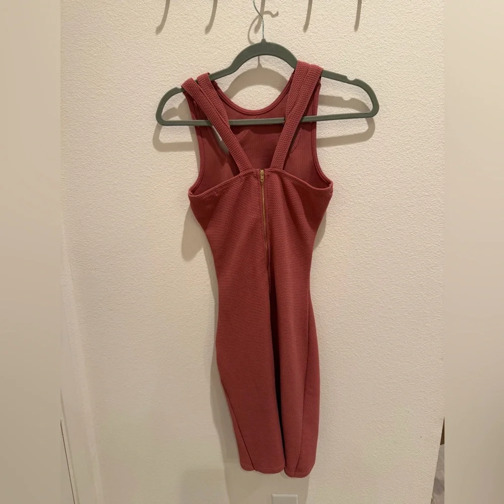 Crave frame pink bodycon dress - Picture 4 of 6